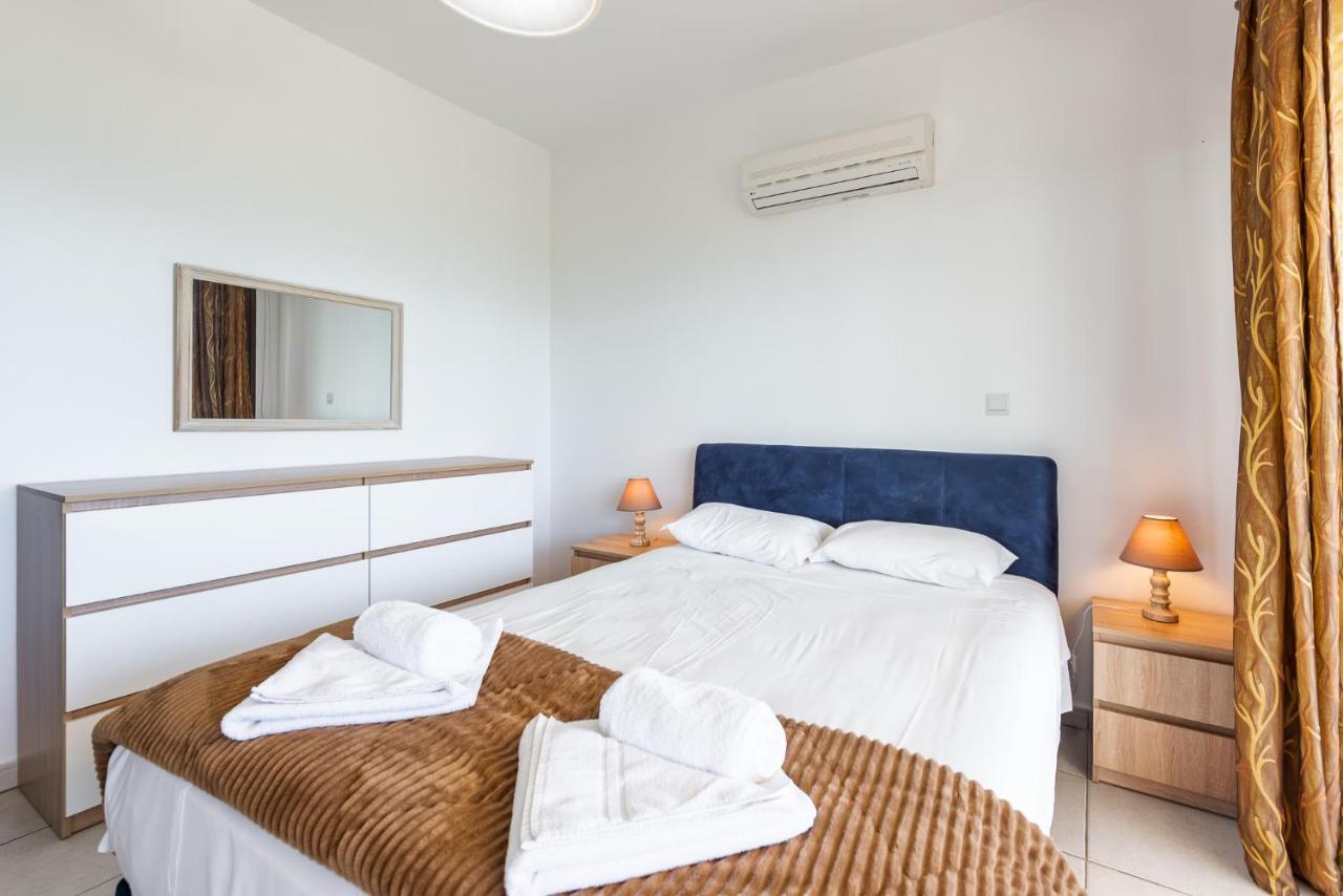 Sea Front Oceanus H3 By Ezoria Villas Agia Napa Exterior foto