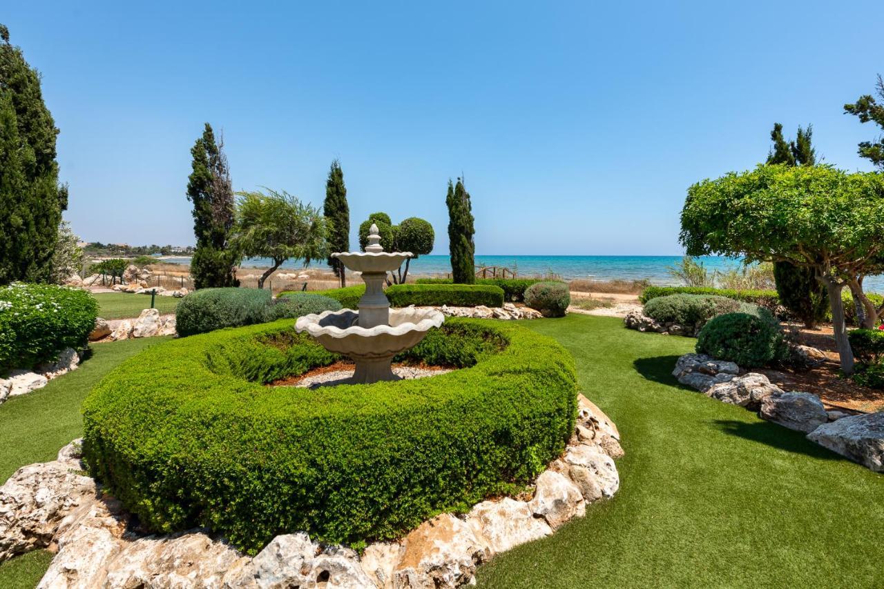 Sea Front Oceanus H3 By Ezoria Villas Agia Napa Exterior foto