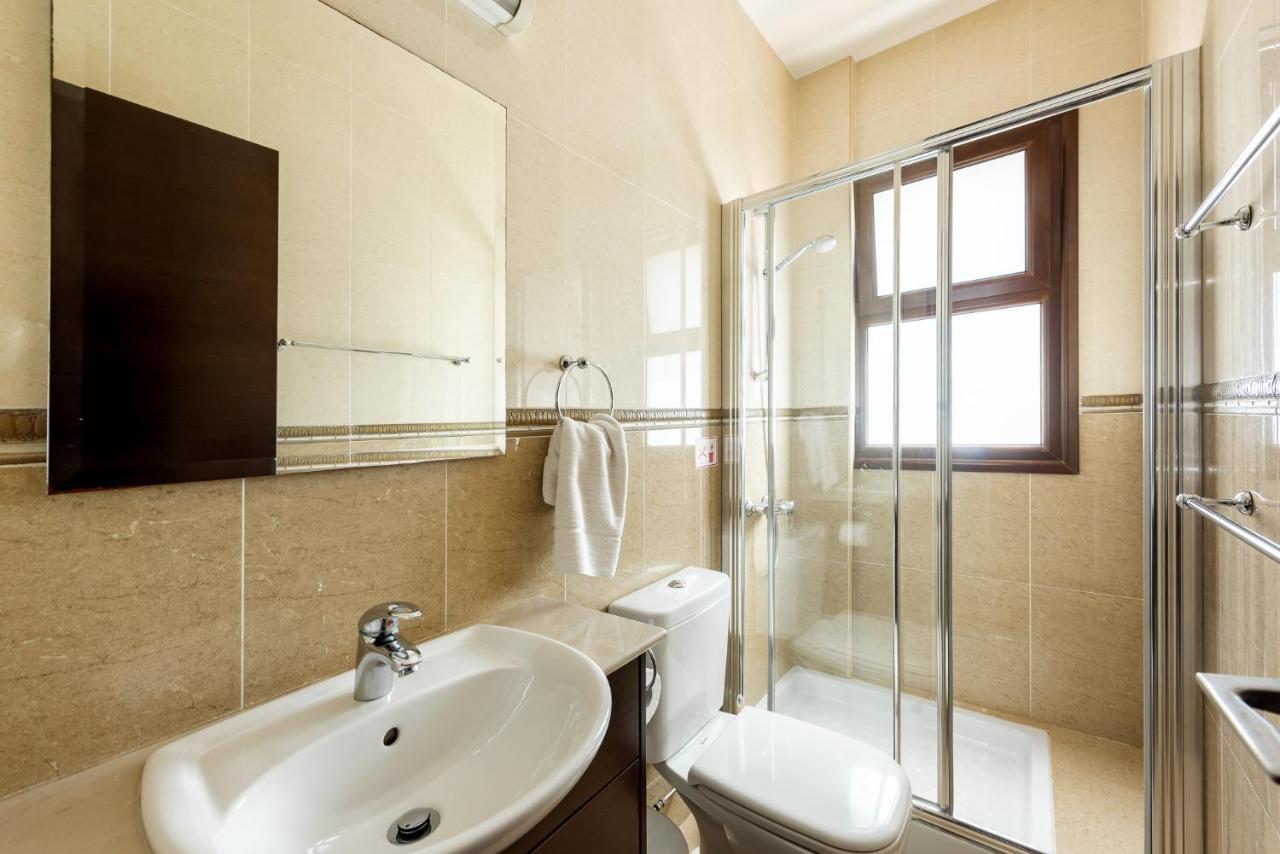 Sea Front Oceanus H3 By Ezoria Villas Agia Napa Exterior foto