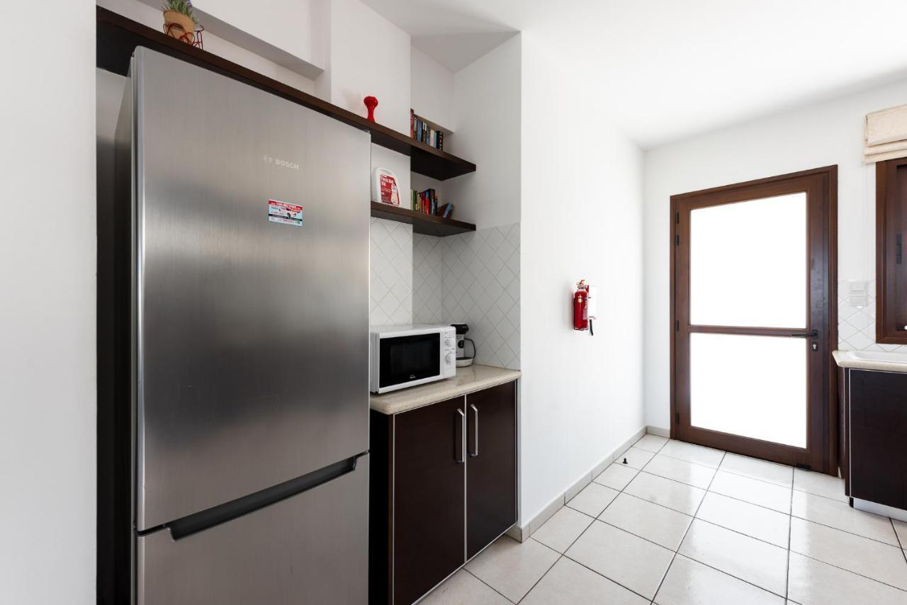 Sea Front Oceanus H3 By Ezoria Villas Agia Napa Exterior foto